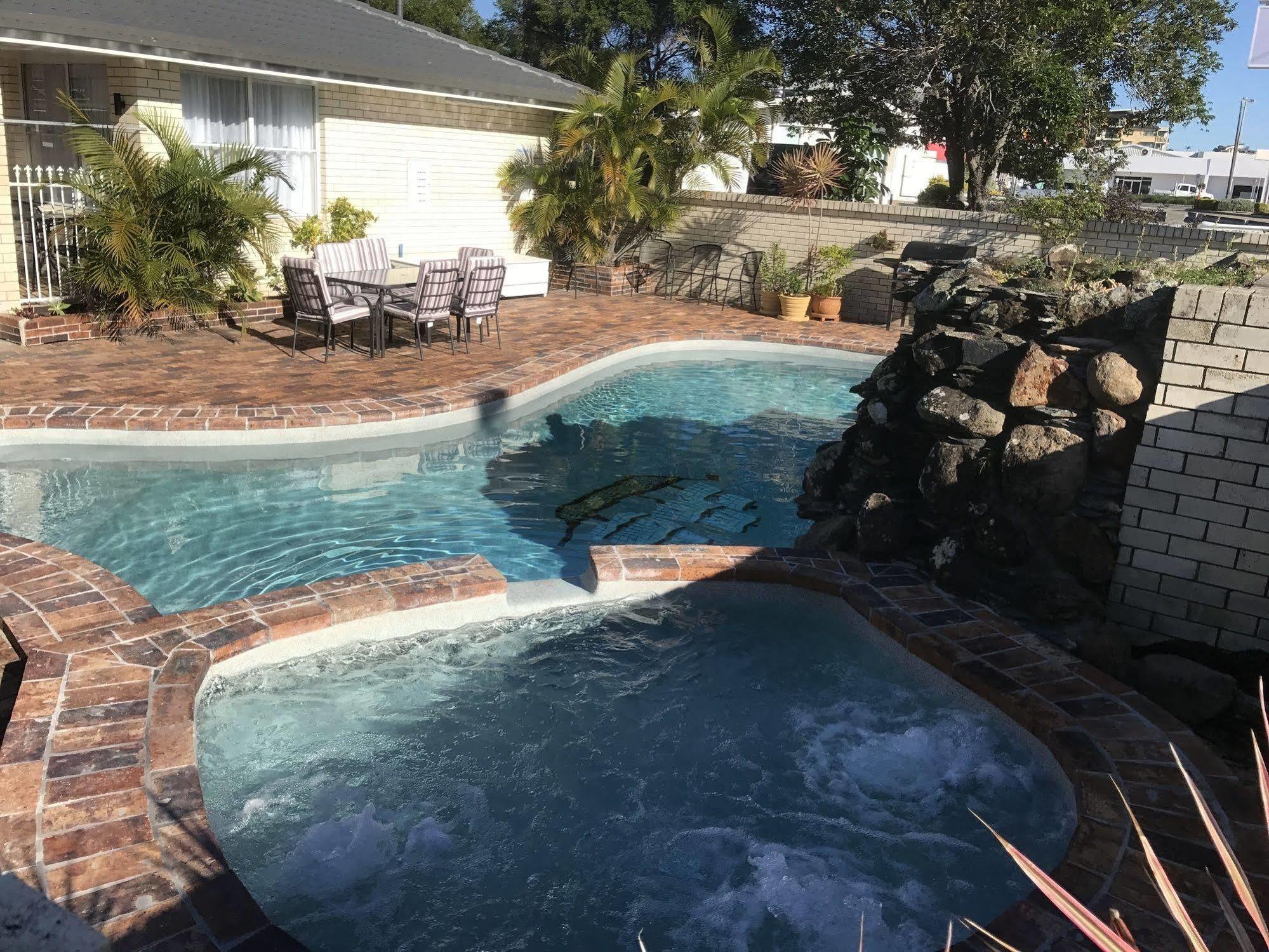 Cooks Endeavour Motor Inn Tweed Heads Ngoại thất bức ảnh