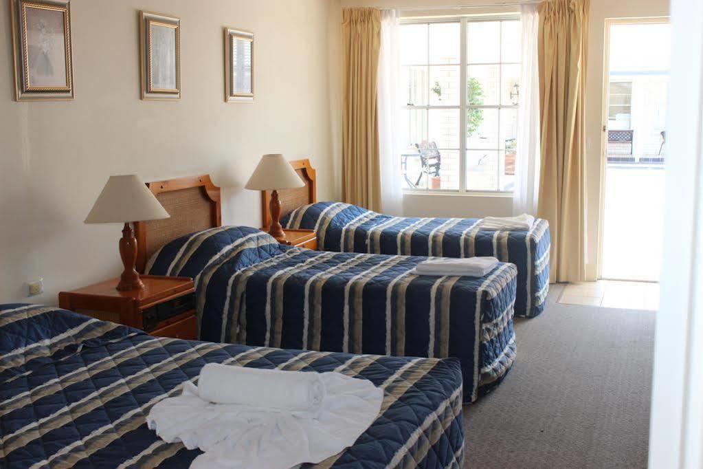 Cooks Endeavour Motor Inn Tweed Heads Ngoại thất bức ảnh